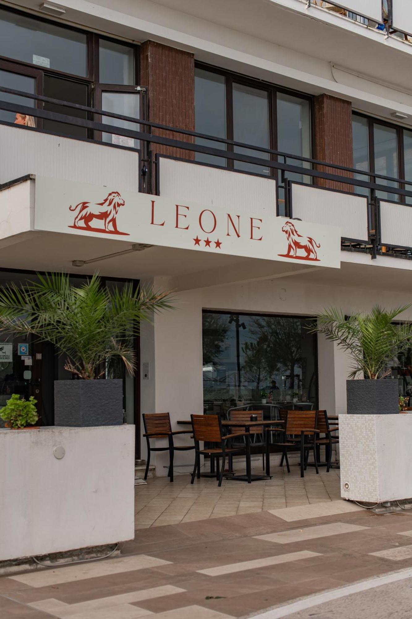 Hotel Re Leone Rímini Exterior foto